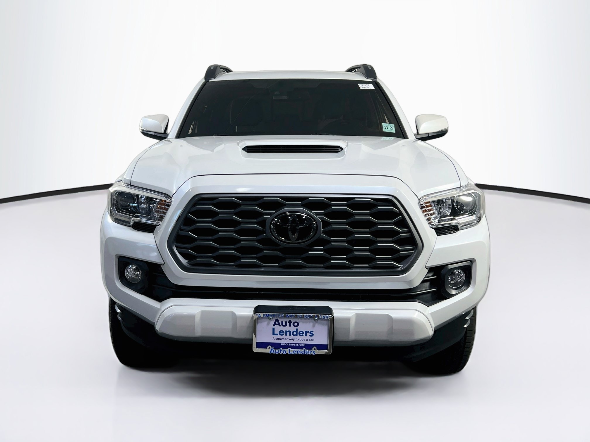 Used 2023 Toyota Tacoma TRD Sport AWD/4WD image 2