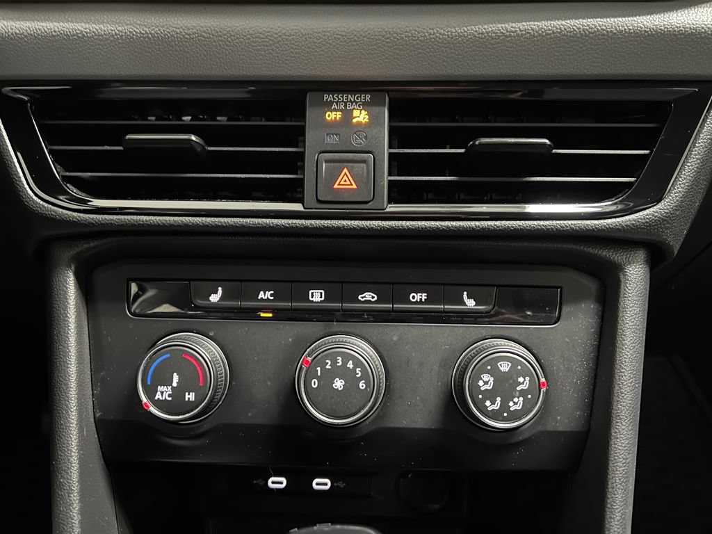 Used 2022 Volkswagen Taos S AWD/4WD image 26