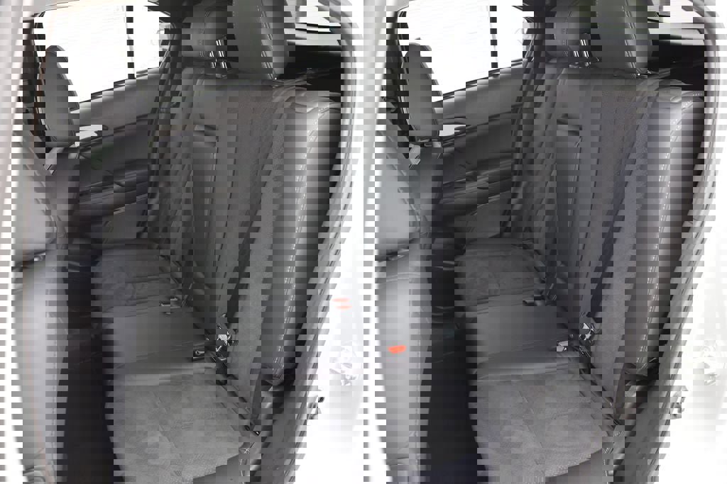 Used 2025 Mitsubishi Eclipse Cross SE image 11