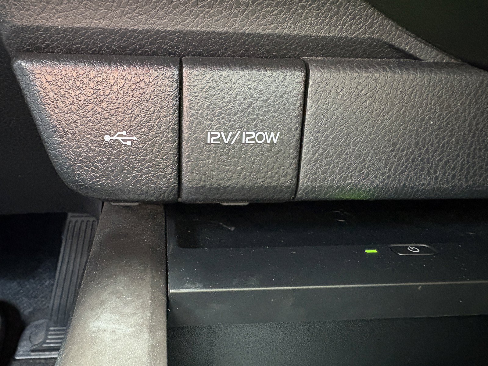 Used 2024 Toyota Camry XSE FWD image 23