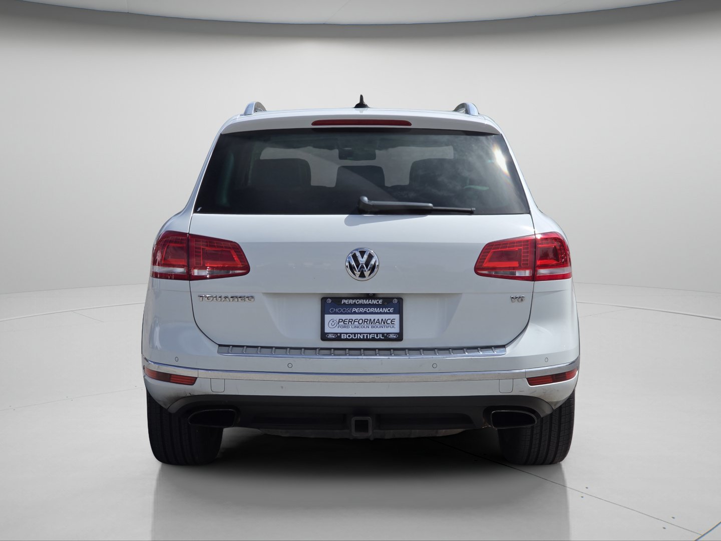 Used 2015 Volkswagen Touareg Executive AWD/4WD image 21