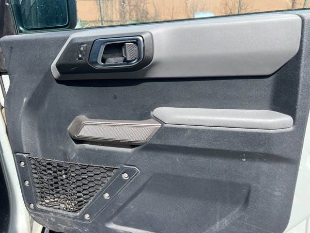 Used 2022 Ford Bronco Black Diamond image 10