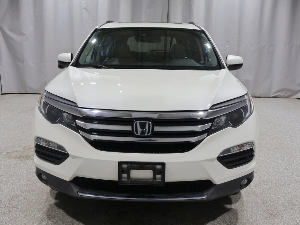 Used 2017 Honda Pilot Touring image 6