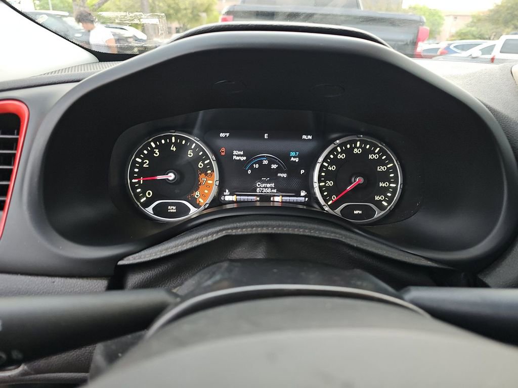 Used 2016 Jeep Renegade Trailhawk image 12