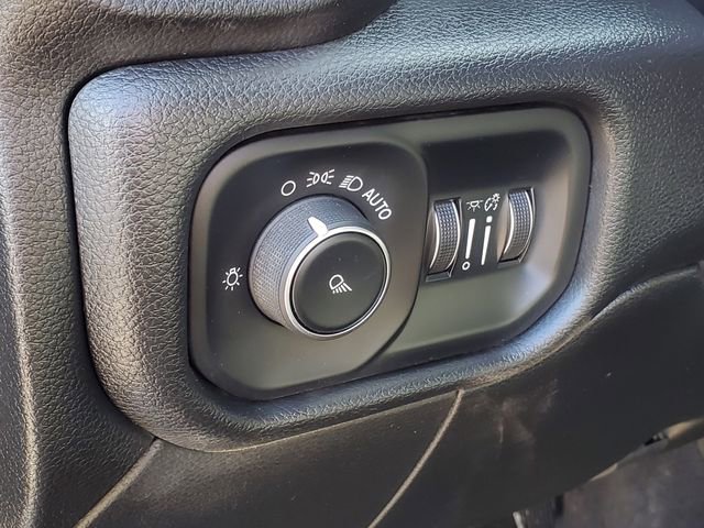 Used 2019 RAM 2500 Tradesman image 9