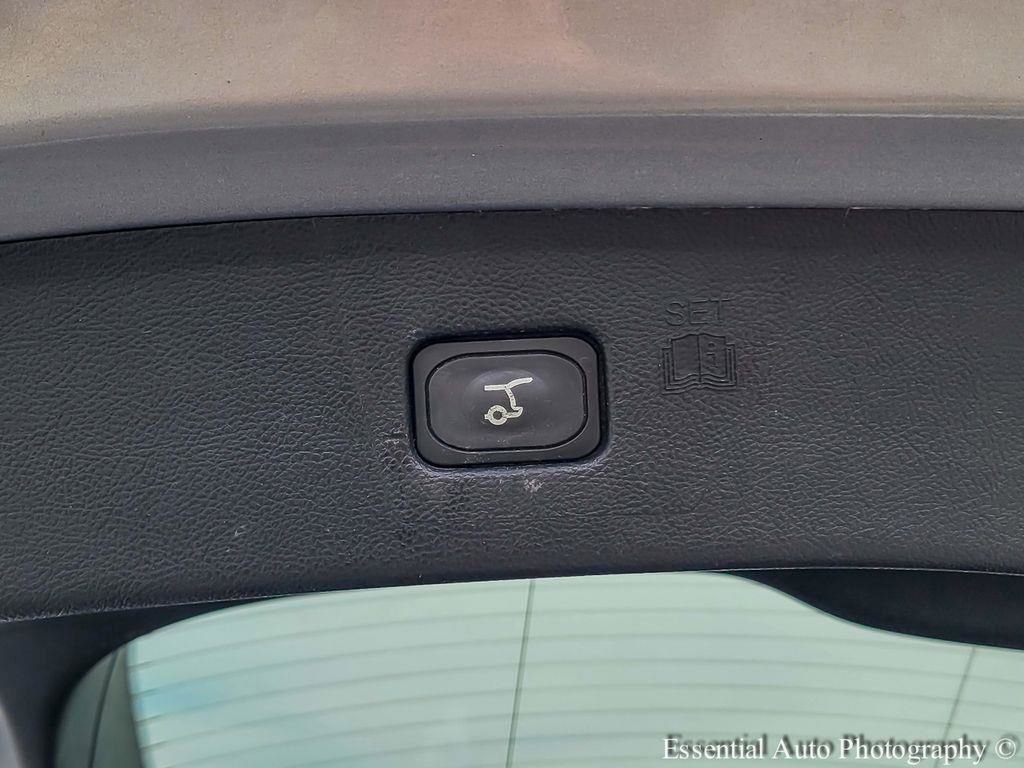 Used 2024 Ford Edge Titanium AWD/4WD image 27