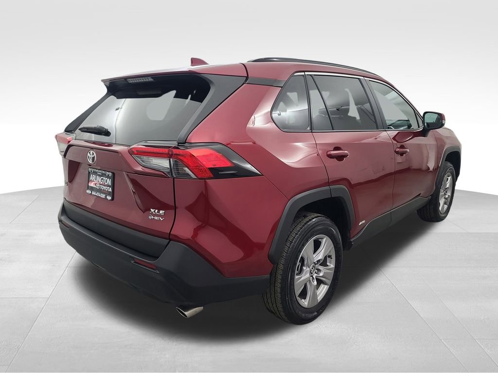Used 2025 Toyota RAV4 XLE image 6