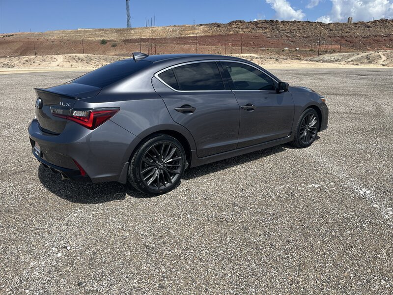 Used 2022 Acura ILX w/ Premium & A-SPEC Package FWD image 3