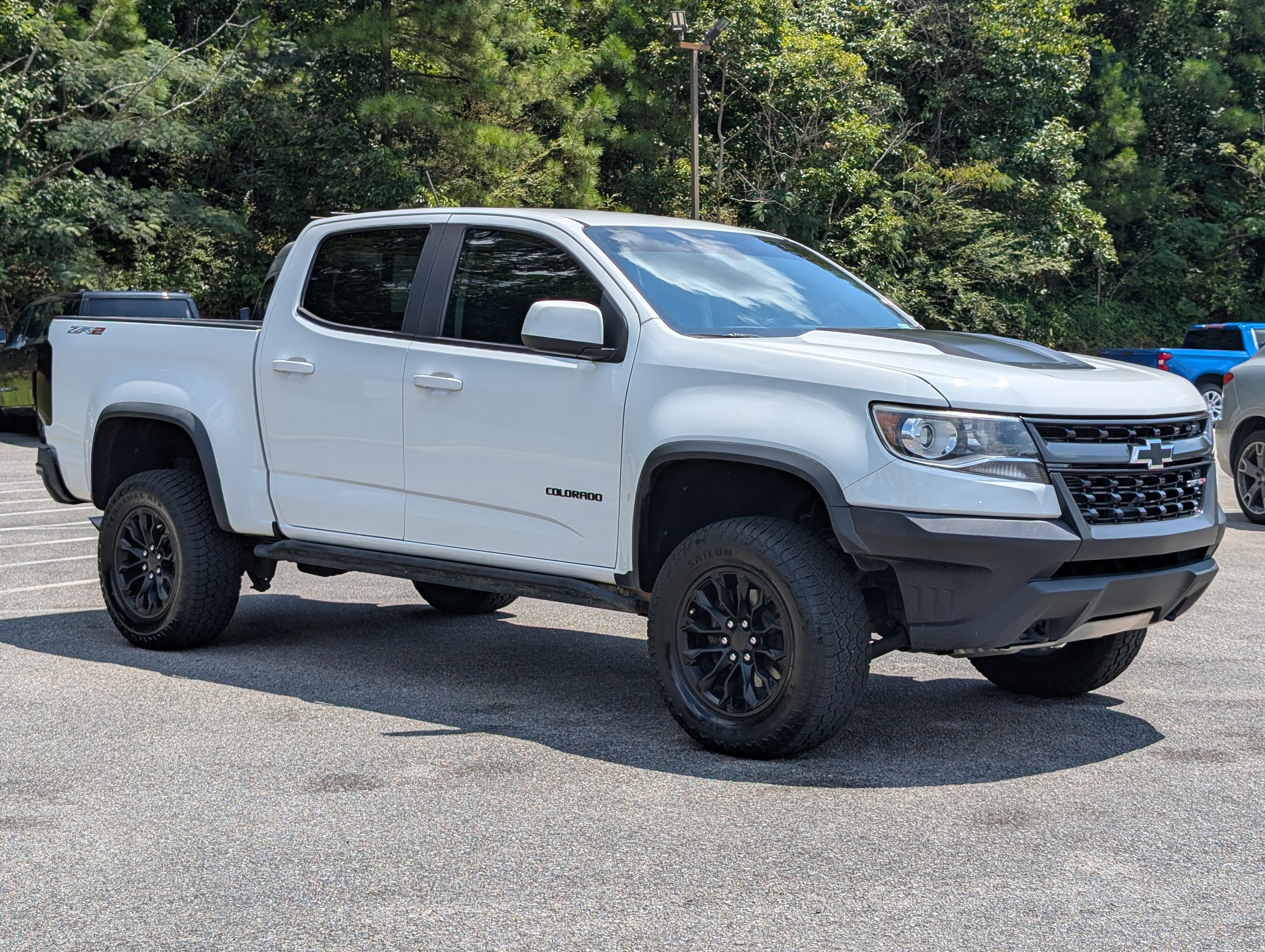 Used 2019 Chevrolet Colorado ZR2 AWD/4WD image 11