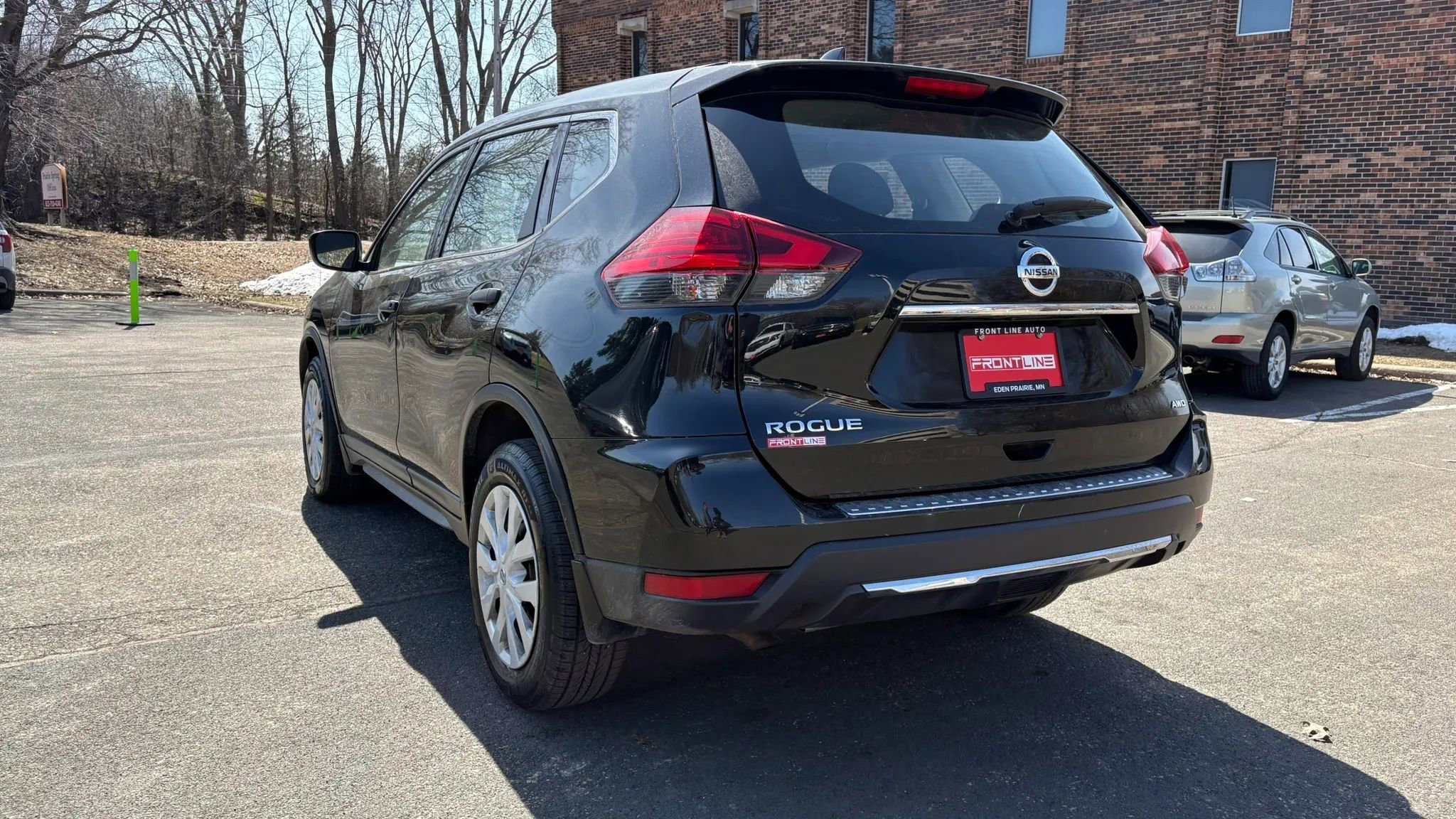 Used 2017 Nissan Rogue S image 7