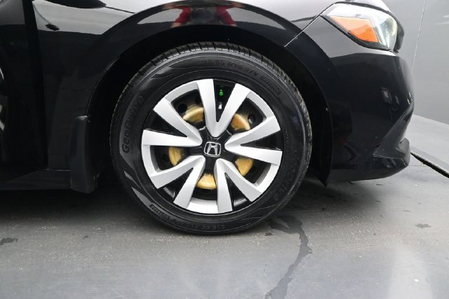 Used 2023 Honda Civic LX image 17