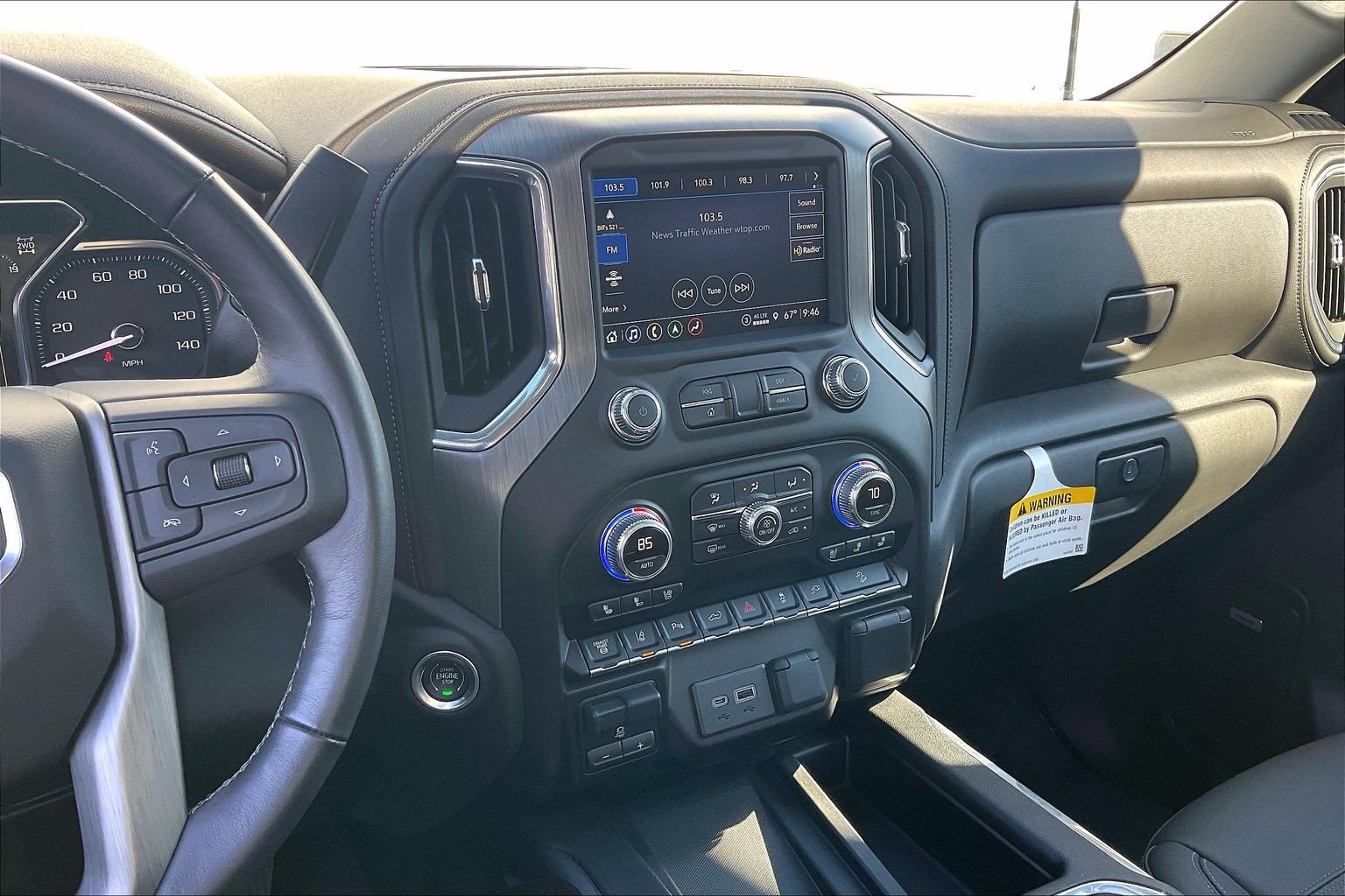 Used 2021 GMC Sierra 3500 Denali w/ Denali Ultimate Package AWD/4WD image 7
