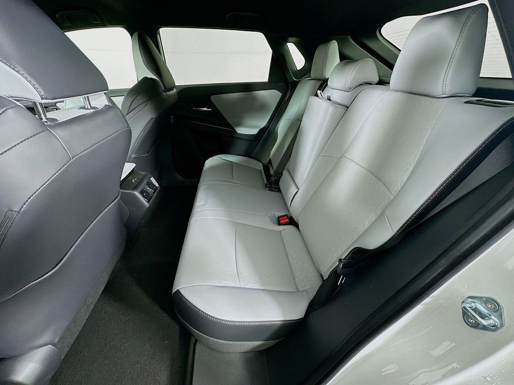New 2026 Subaru Solterra Premium image 30