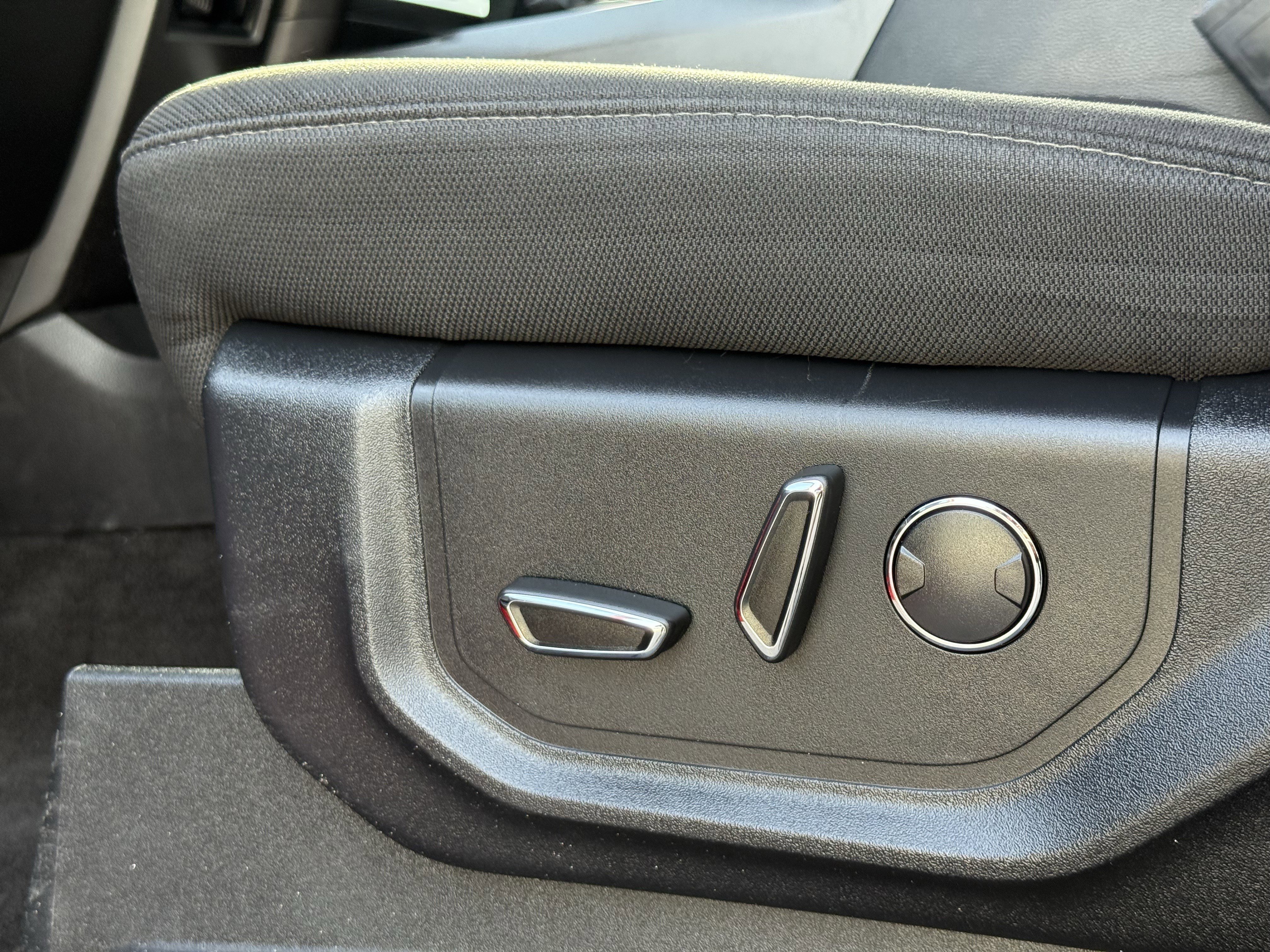 Used 2018 Ford F150 XLT w/ Equipment Group 302A Luxury image 21