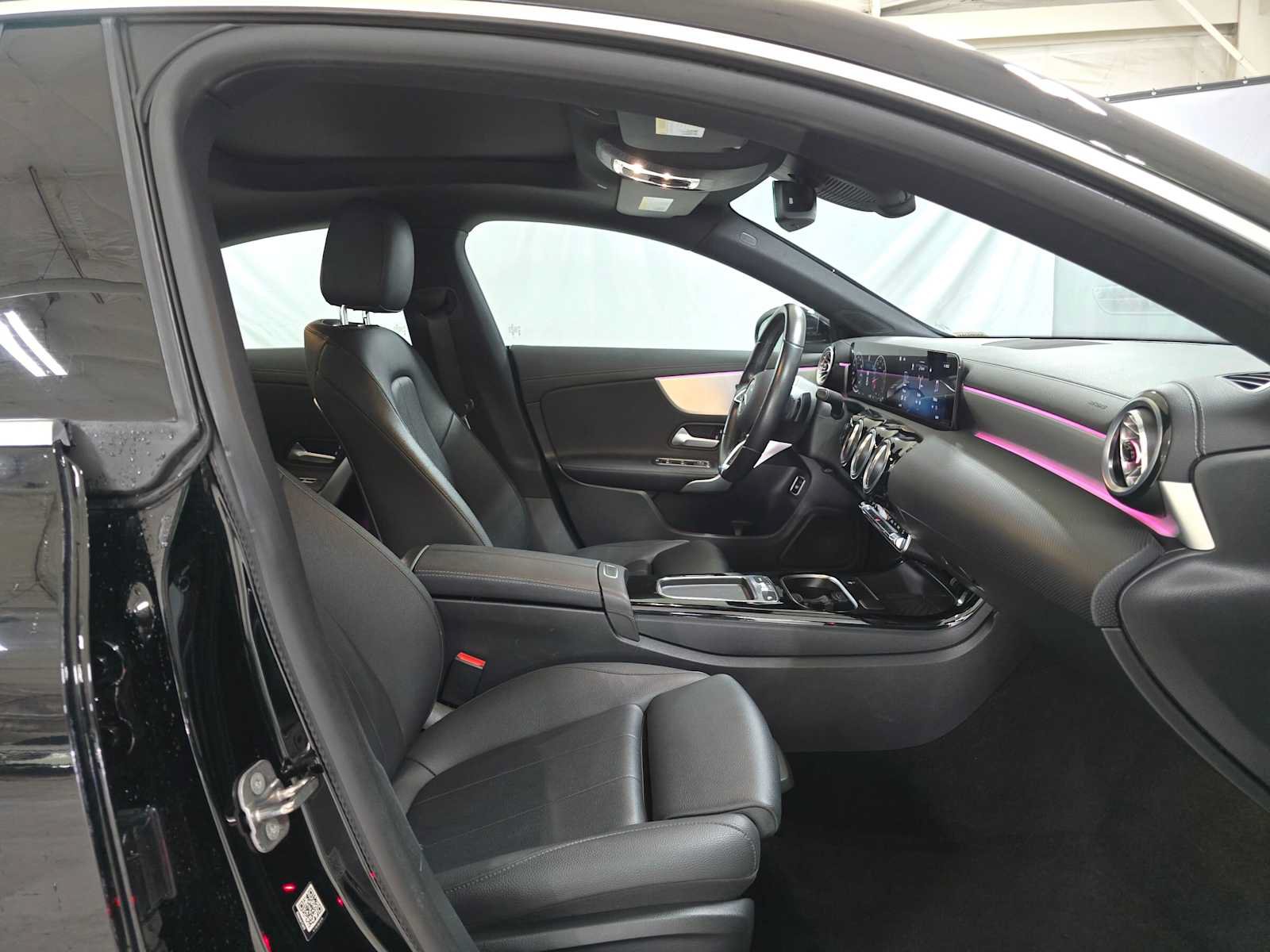 Used 2025 Mercedes-Benz CLA 250 4MATIC image 10