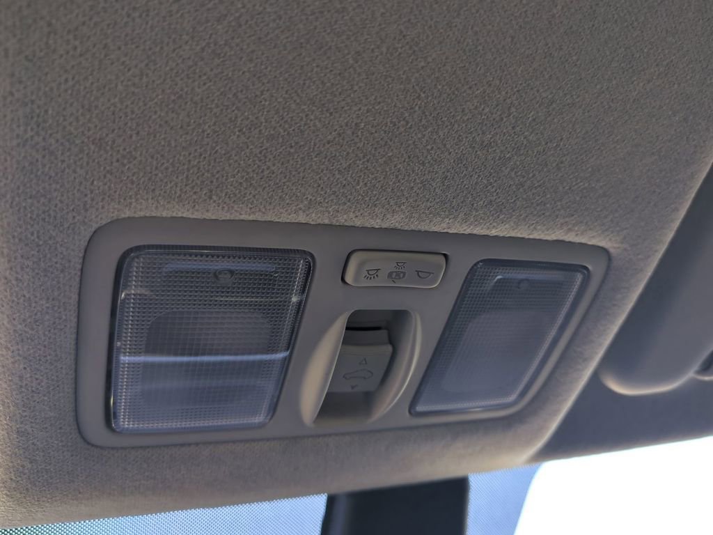 New 2026 Hyundai Venue SEL image 25