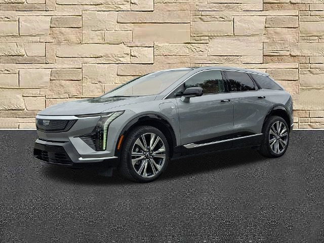 Certified 2025 Cadillac Optiq Luxury 2