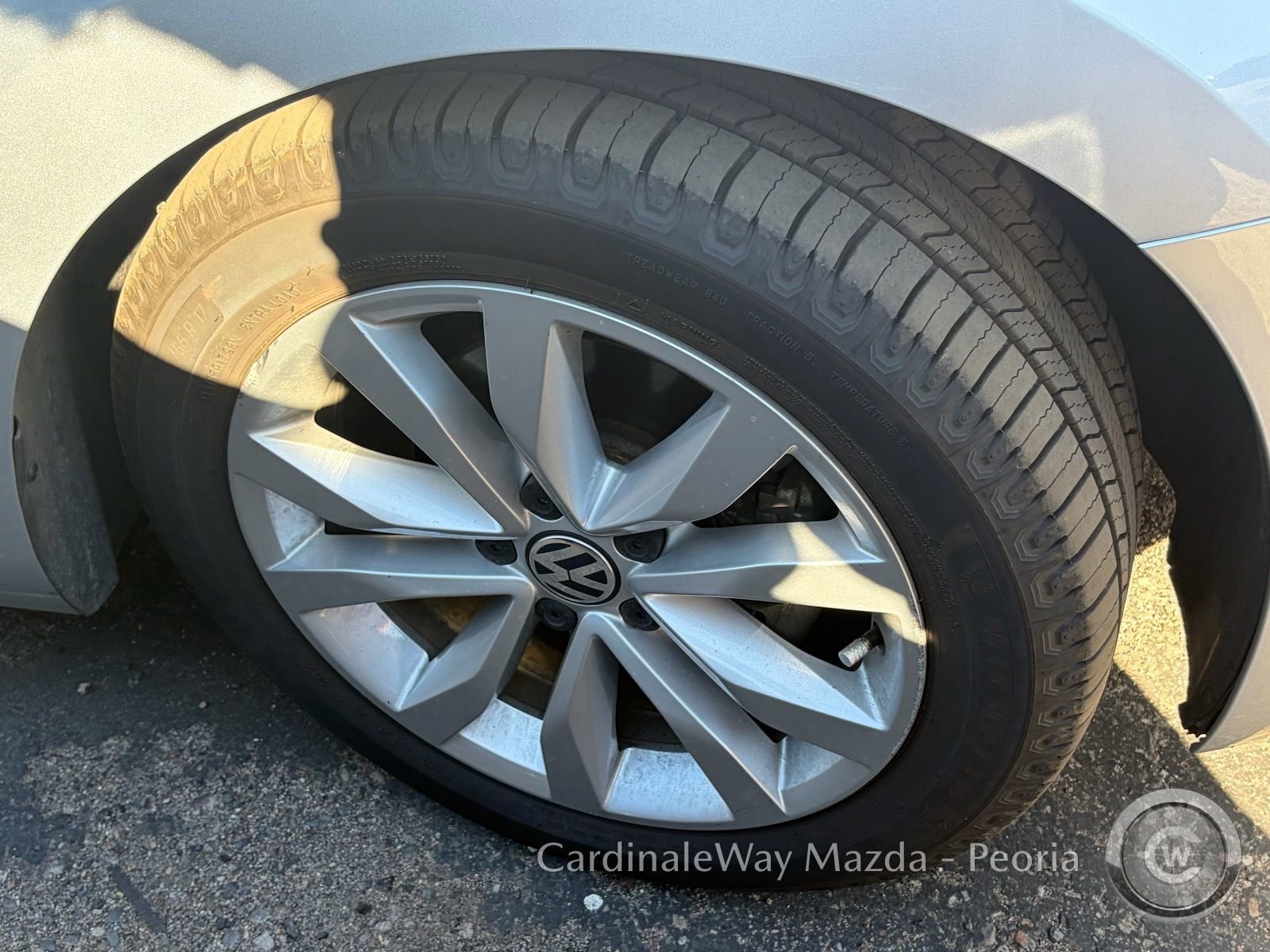 Used 2014 Volkswagen Beetle TDI image 10