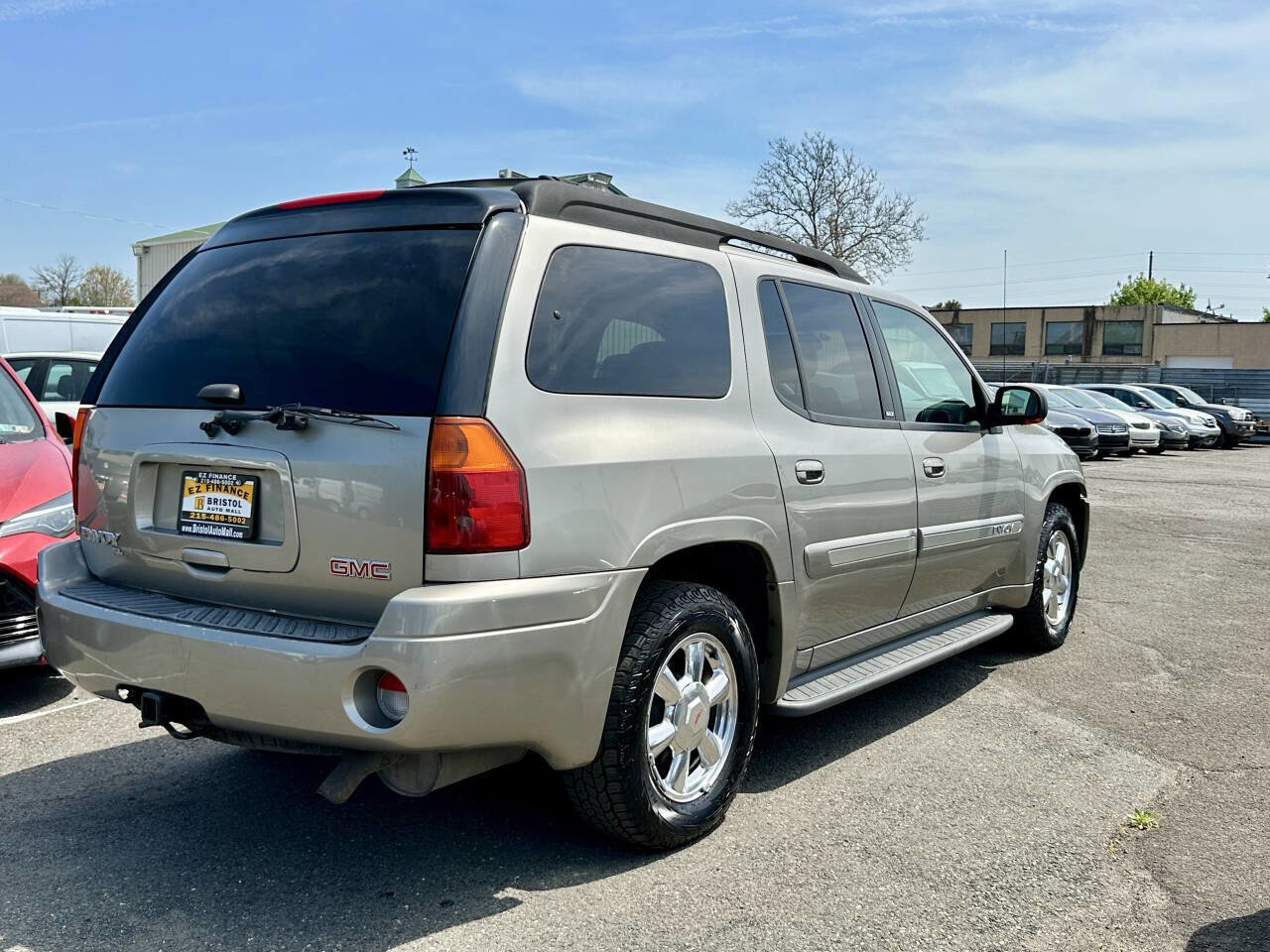 Used 2003 GMC Envoy XL SLT image 6