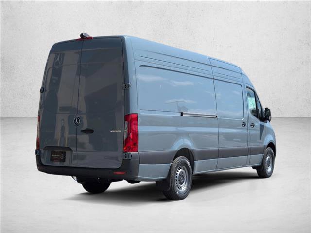 New 2026 Mercedes-Benz Sprinter 2500 video 2