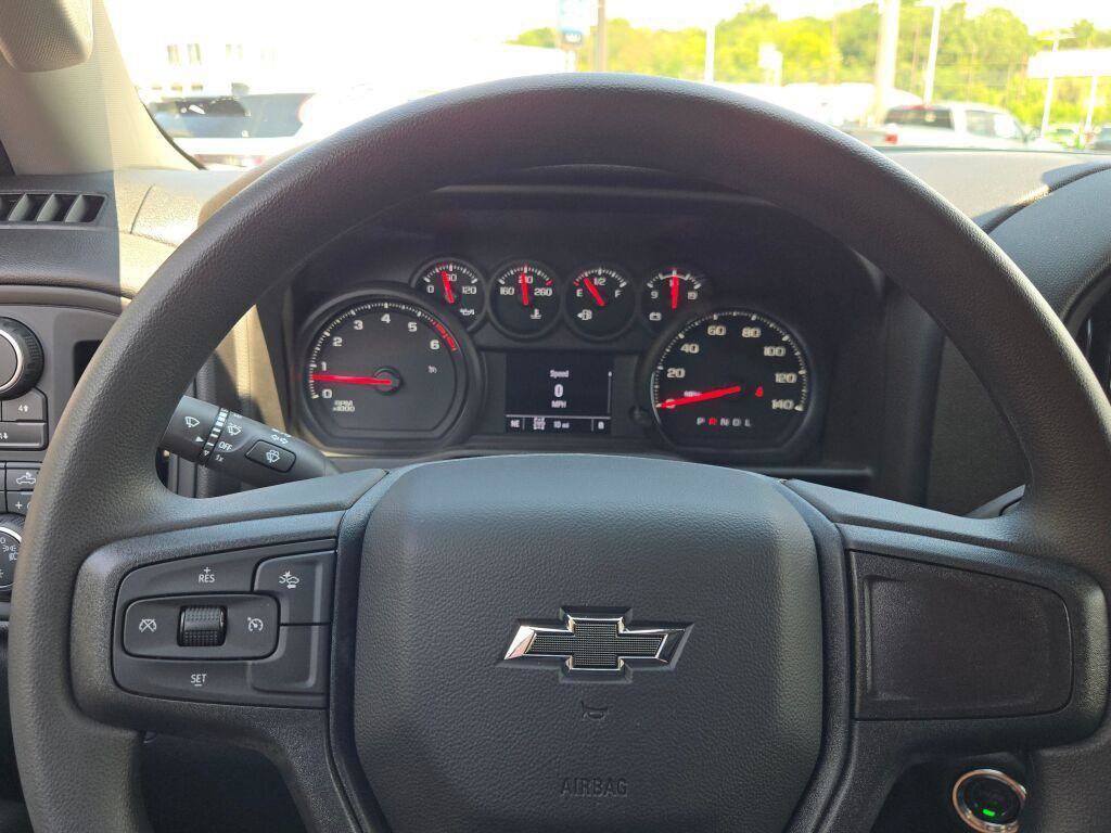 New 2026 Chevrolet Silverado 2500 Custom w/ Custom Value Package AWD/4WD image 34
