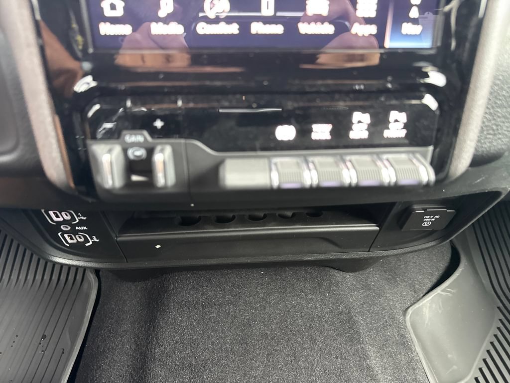 New 2026 RAM 2500 Warlock AWD/4WD image 21