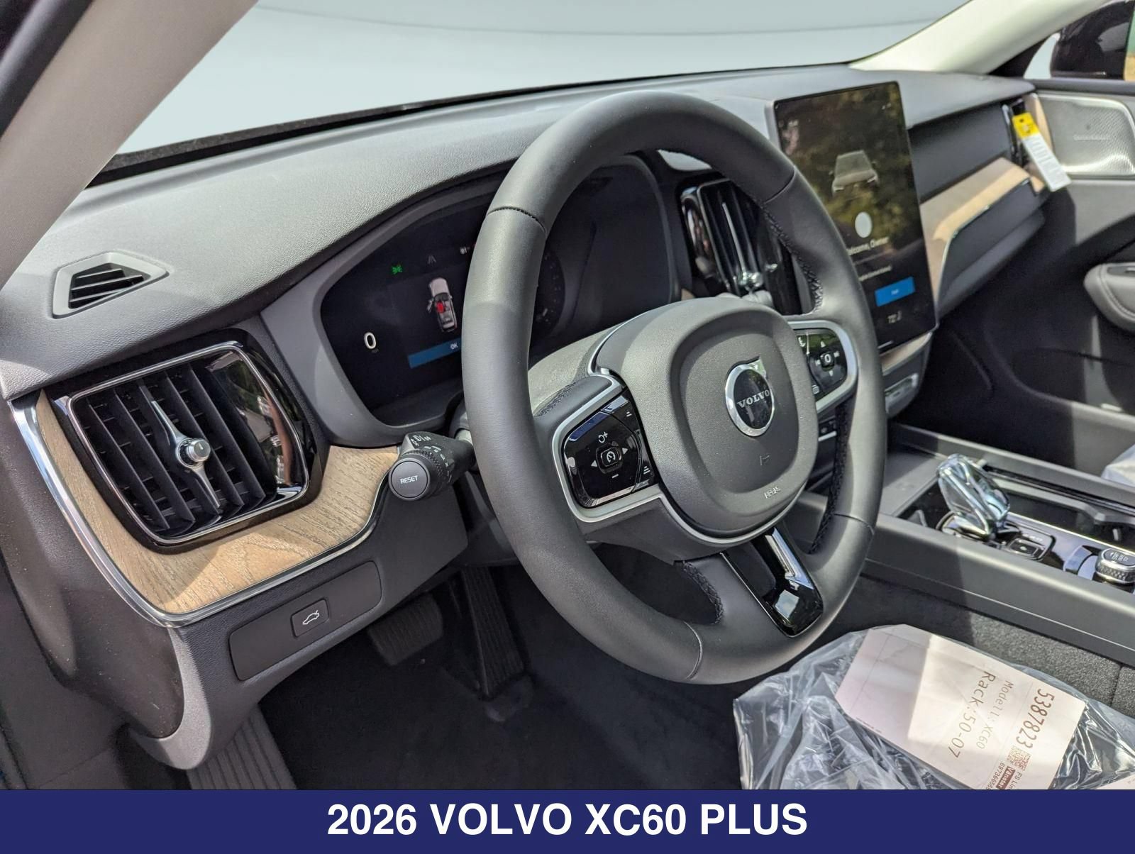New 2026 Volvo XC60 B5 Plus w/ Protection Package Premier AWD/4WD image 8