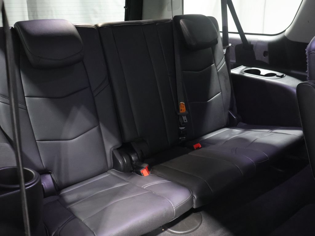 Used 2018 Cadillac Escalade ESV Premium Luxury AWD/4WD image 24