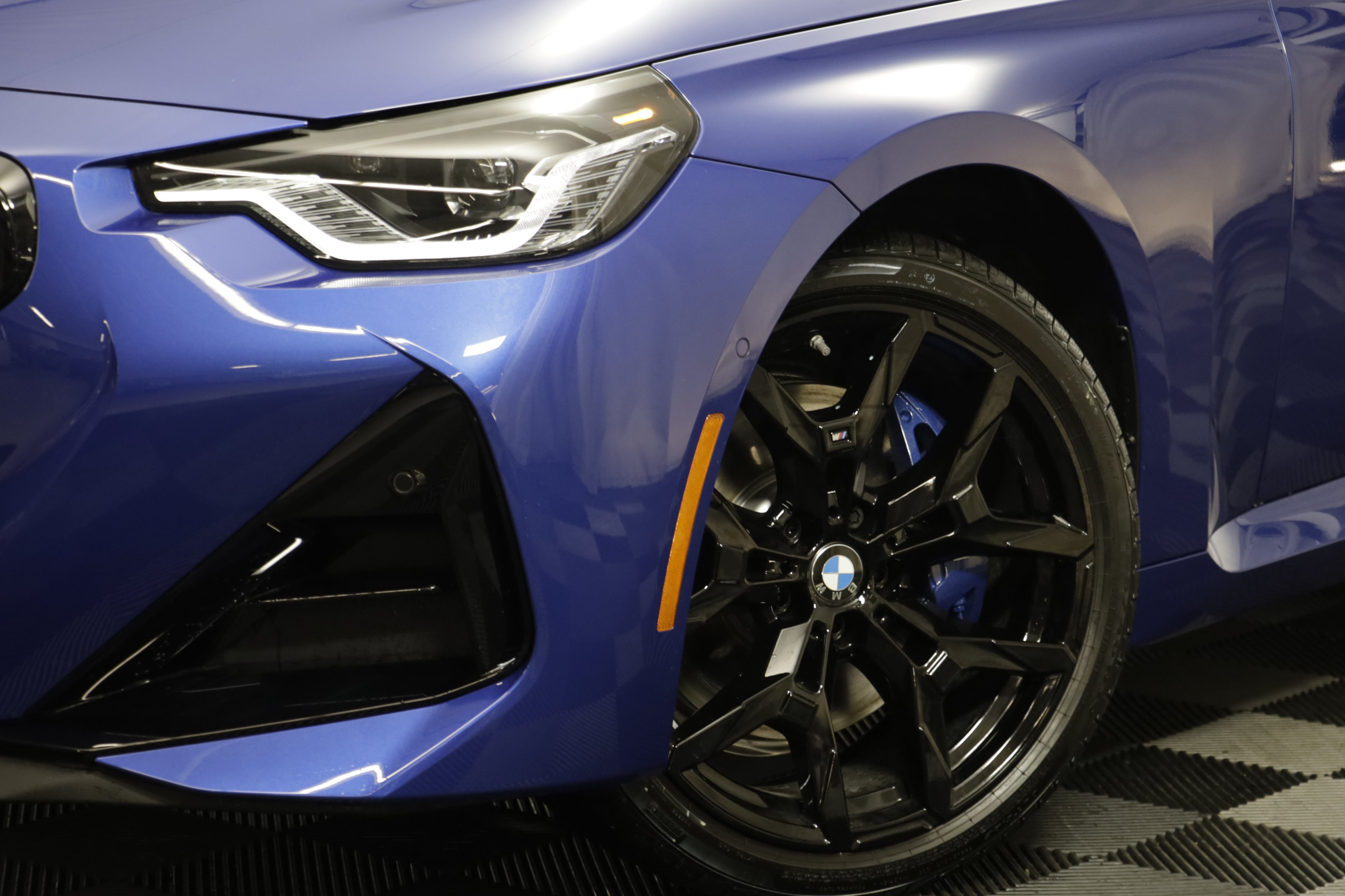 New 2026 BMW 230i xDrive Coupe w/ Premium Package AWD/4WD image 4