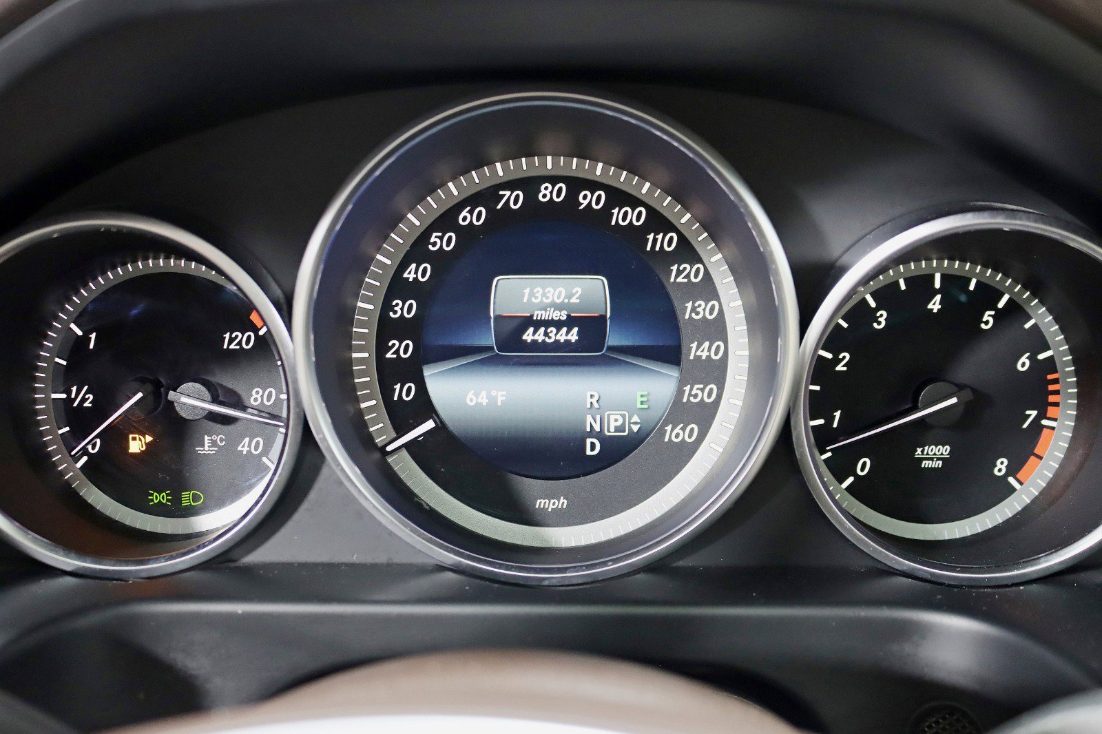 Used 2015 Mercedes-Benz E 350 E 350 4MATIC-Premium 1 Package w/ Premium 1 Package image 17