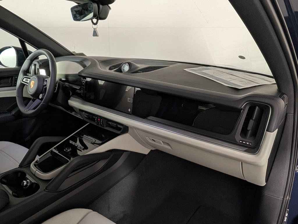 New 2026 Porsche Cayenne AWD/4WD image 19