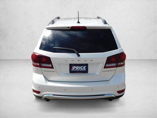 Used 2017 Dodge Journey Crossroad FWD image 11