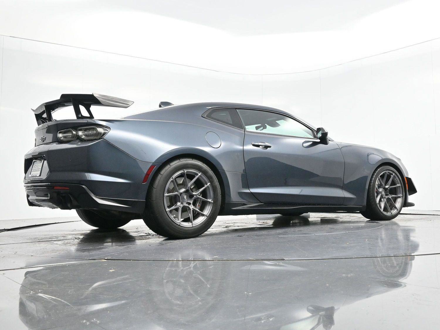 Used 2023 Chevrolet Camaro ZL1 image 55