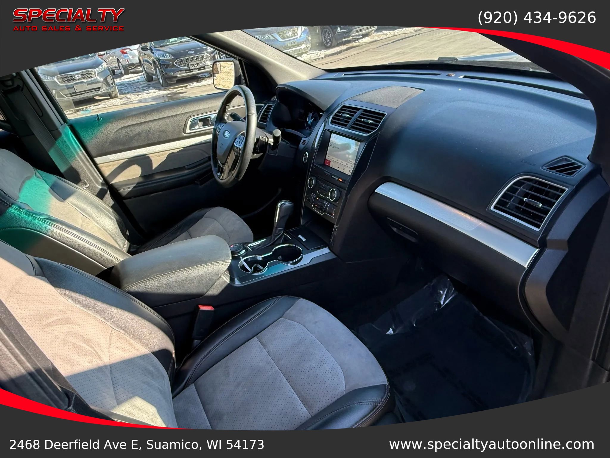 Used 2017 Ford Explorer XLT w/ Equipment Group 202A image 19