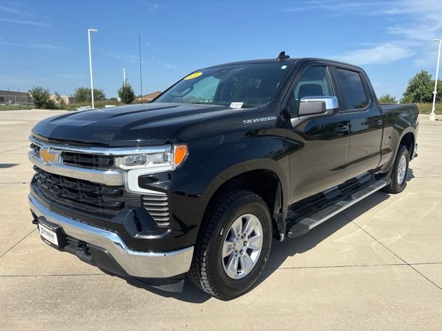 Used 2024 Chevrolet Silverado 1500 LT w/ Protection Package AWD/4WD image 37