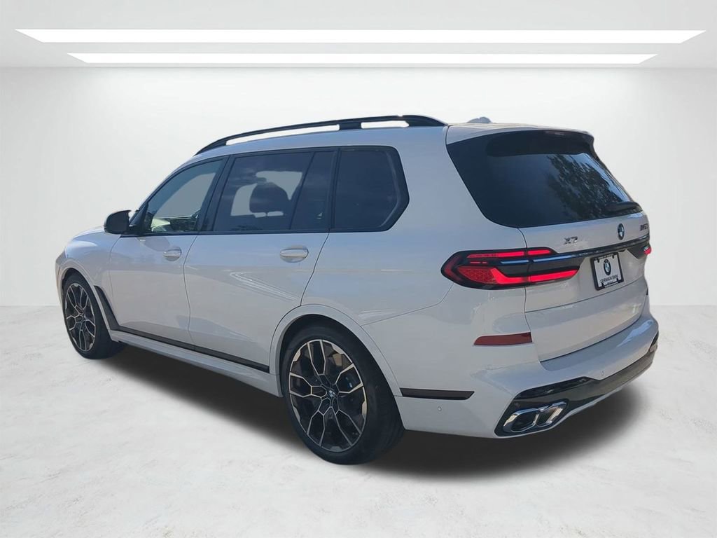 New 2026 BMW X7 M60i image 6
