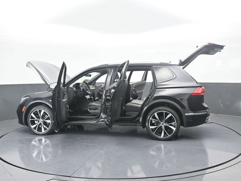 Used 2022 Volkswagen Tiguan SEL R-Line image 83