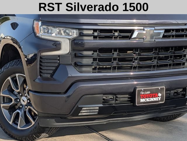 Used 2022 Chevrolet Silverado 1500 RST AWD/4WD image 3