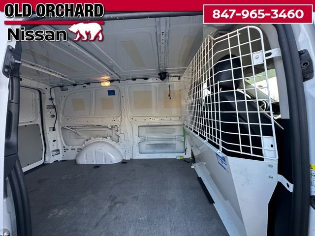 Used 2021 Mercedes-Benz Metris w/ Premium Safety Package image 13