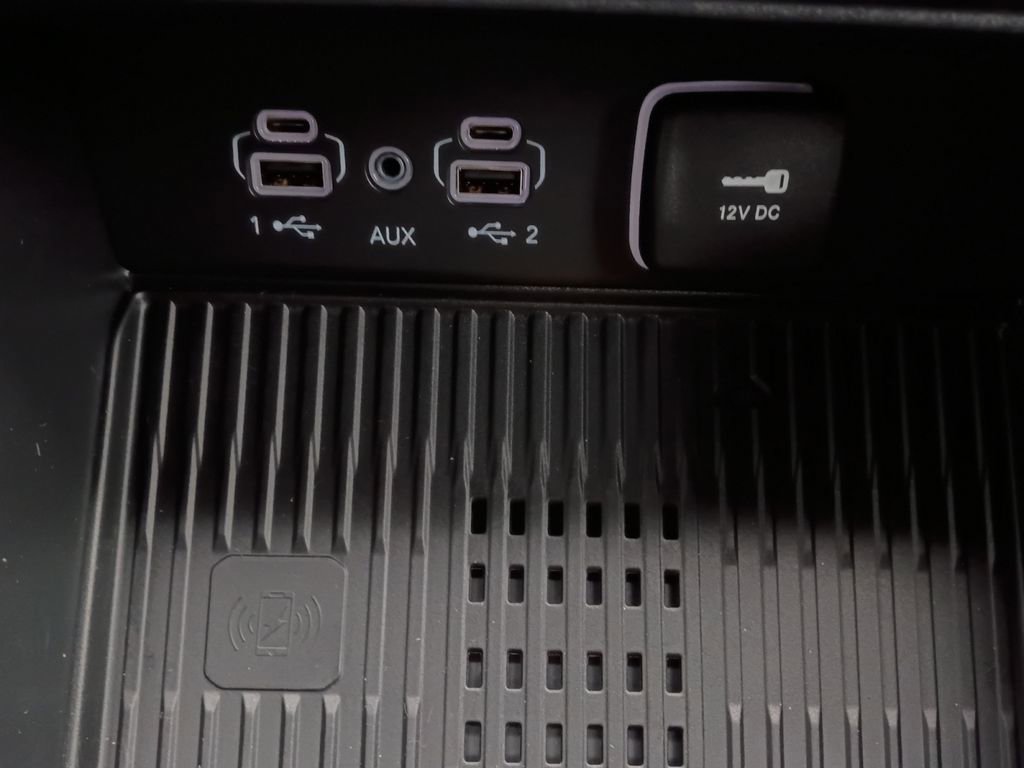 New 2026 Jeep Grand Cherokee Altitude AWD/4WD image 6
