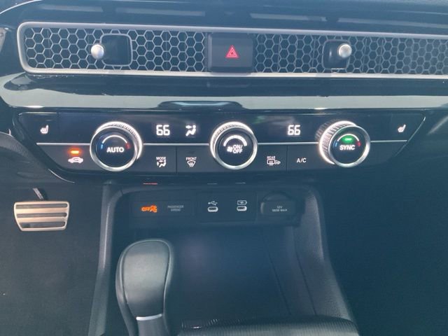Certified 2025 Honda Civic Sport image 13