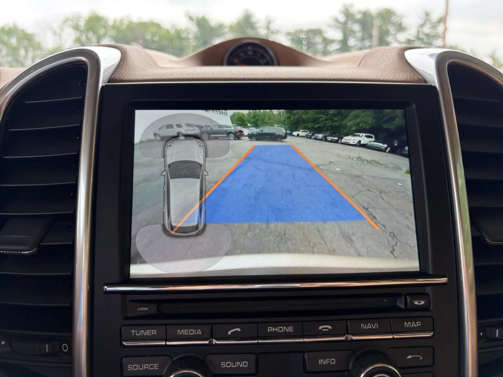 Used 2016 Porsche Cayenne AWD/4WD image 33
