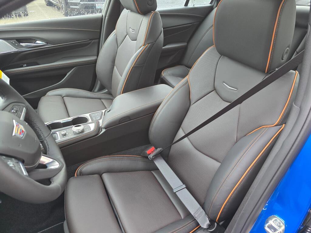 New 2026 Cadillac CT4 V RWD image 25