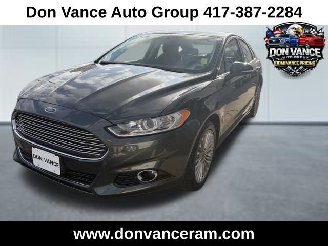 Used 2015 Ford Fusion Titanium image 2
