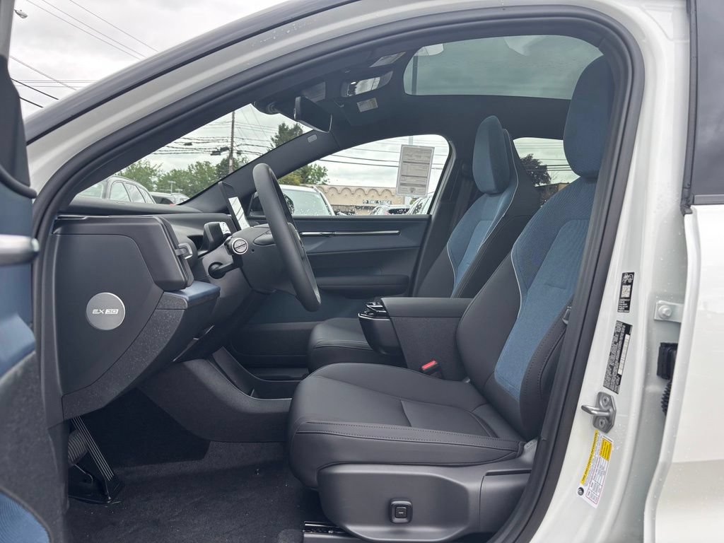 New 2026 Volvo EX30 Ultra w/ Protection Package Premier AWD/4WD image 15