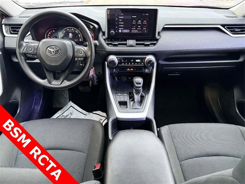 Used 2024 Toyota RAV4 LE image 13