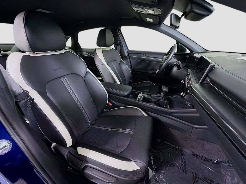 Used 2025 Kia K5 GT-Line image 31