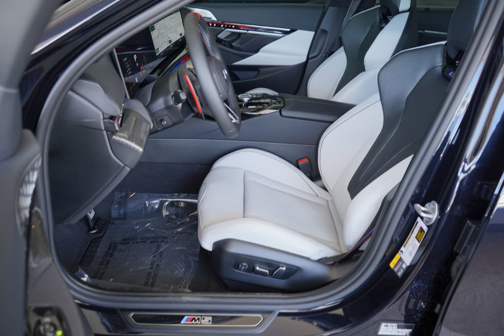 New 2026 BMW M5 w/ Carbon Package image 12