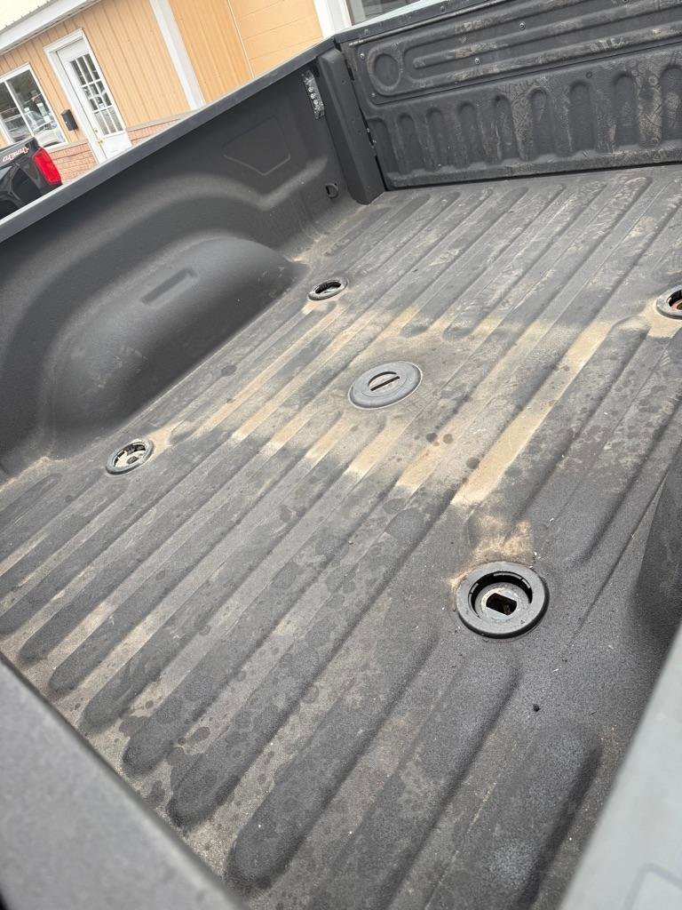 Used 2017 RAM 2500 Limited AWD/4WD image 9