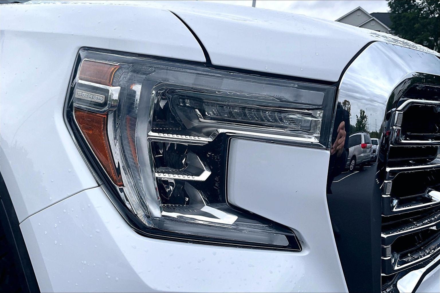 Used 2019 GMC Sierra 1500 SLT w/ SLT Premium Plus Package AWD/4WD image 26